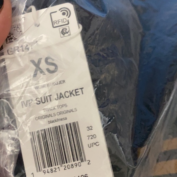 IVY Park x adidas Logo 3-Stripe Suit Jacket GR1471 - Picture 9 of 9